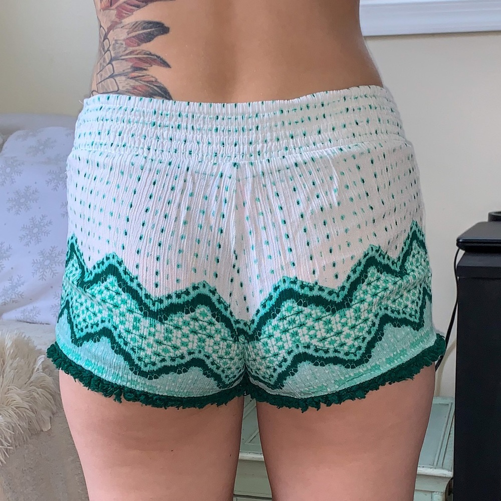 Summer Shorts - Picture 3 of 3